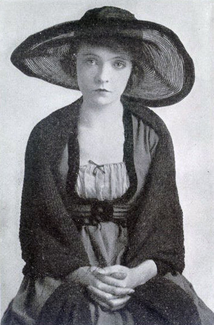 Lillian Gish als Anna Moore in der Verfilmung von "Enoch Arden" (1915)